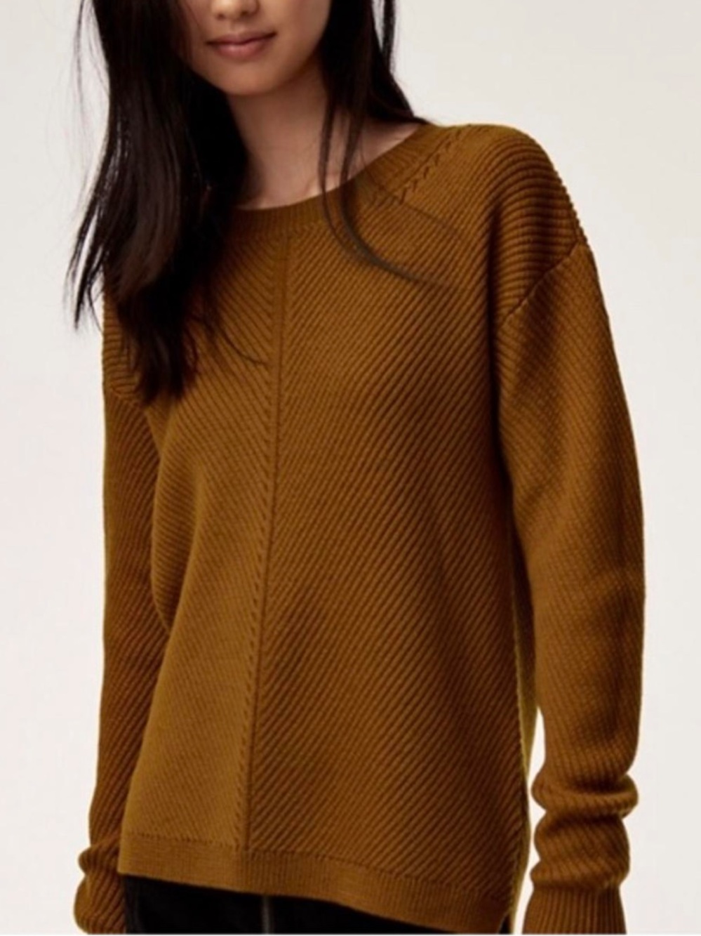 Aritzia Wilfred Free 100% Merino Wool Crewneck Sweater in Ochre